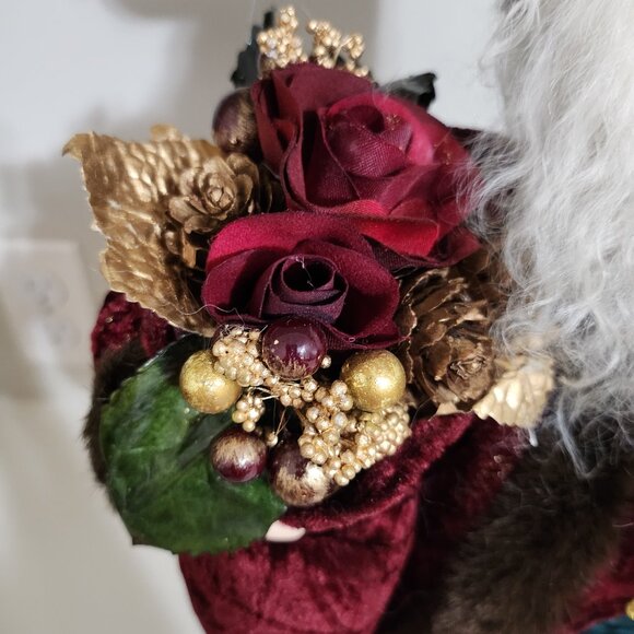 16" Grandeur Noel Santa Claus /Detailed Fabric Collectors Edition/Christmas - Picture 5 of 12